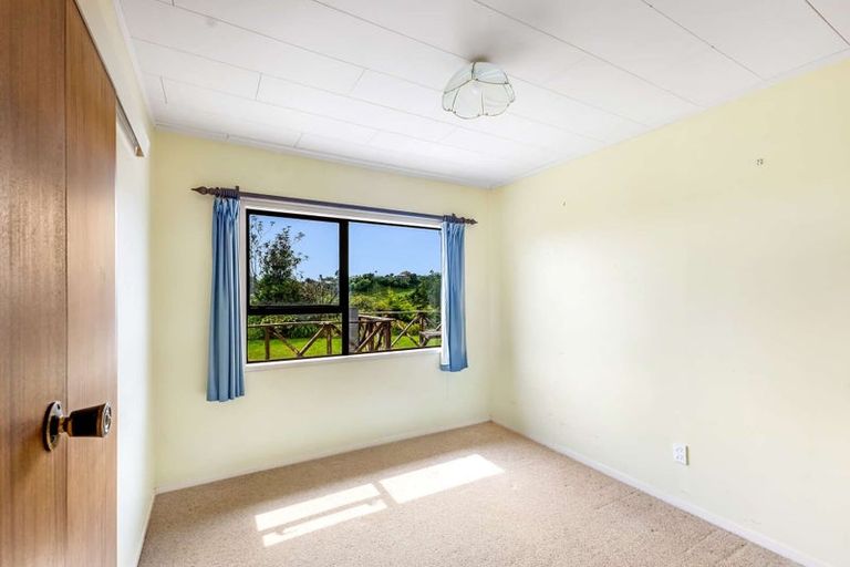 Photo of property in 114b Riversdale Drive, Merrilands, New Plymouth, 4312