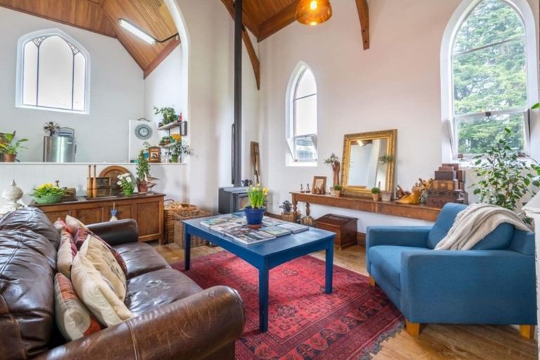 Photo of property in 46 Pensher Street, Waitahuna, Lawrence, 9593