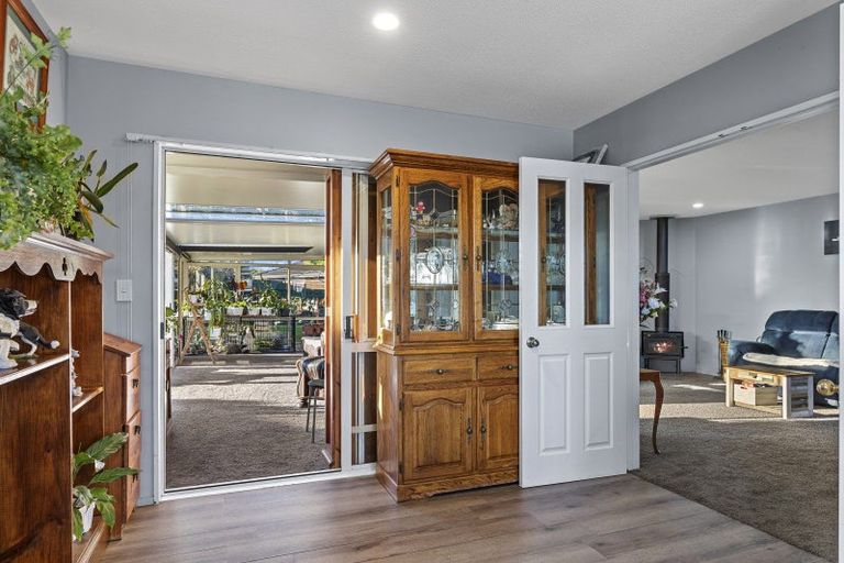 Photo of property in 5 Manahi Place, Woodend, 7610