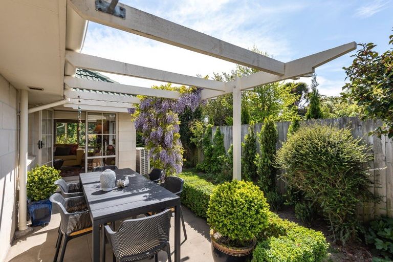 Photo of property in 7 Stable Court Lane, Spreydon, Christchurch, 8024