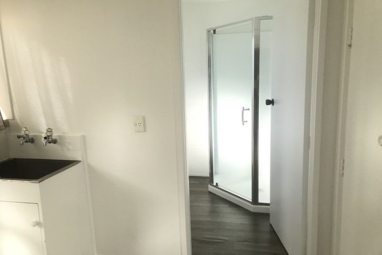 Photo of property in 8/13 Charlemont Street, Whitiora, Hamilton, 3200