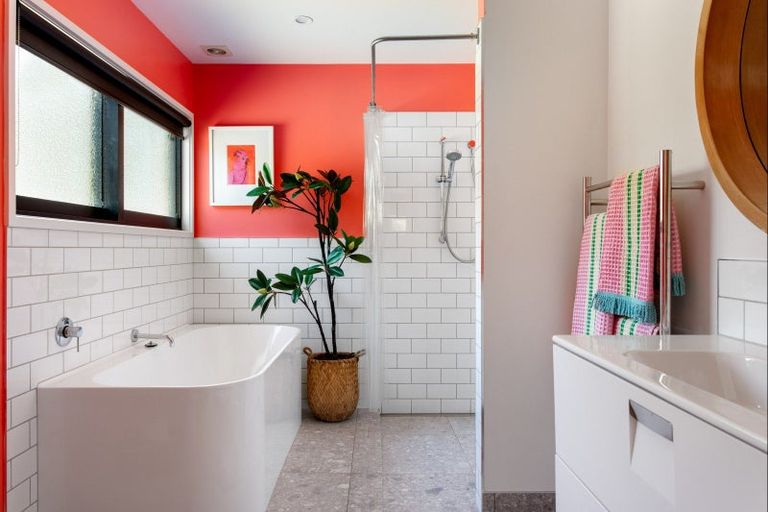 Photo of property in 27 Pare Street, Wainui, Gisborne, 4010