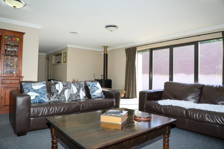 Photo of property in 58 Winton Wreys Bush Highway, Winton, 9783