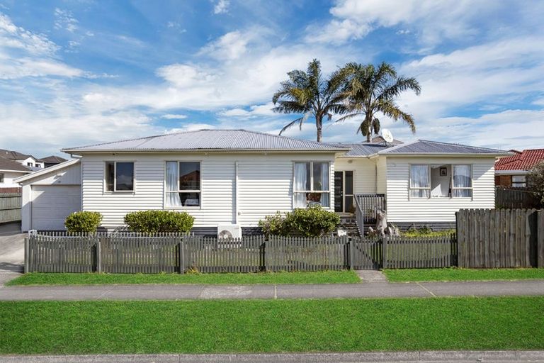Photo of property in 21 Kautami Avenue, Papatoetoe, Auckland, 2025