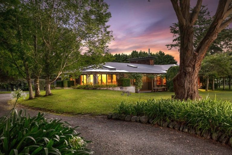 Photo of property in 42 Kuratawhiti Street, Greytown, 5712