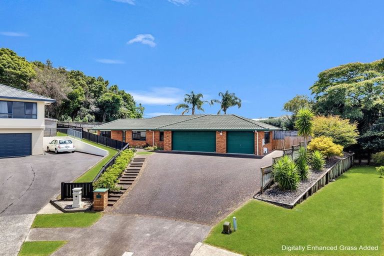 Photo of property in 13 Guernsey Place, Grandview Heights, Hamilton, 3200