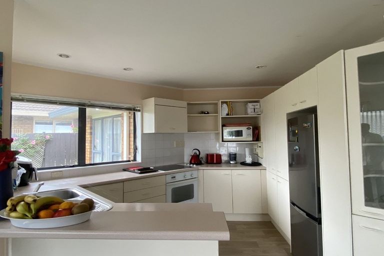 Photo of property in 39 Nirvana Way, Mount Roskill, Auckland, 1041