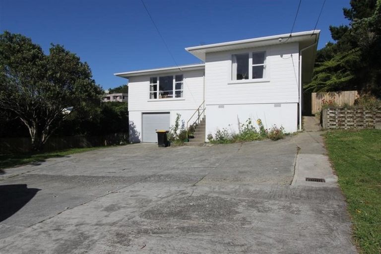 Photo of property in 95 Ironside Road, Johnsonville, Wellington, 6037