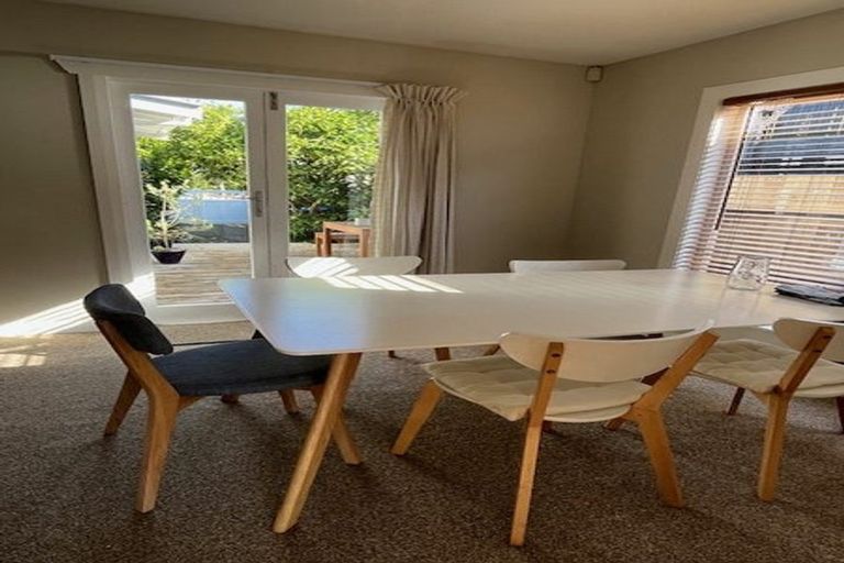 Photo of property in 22 St Michaels Avenue, Point Chevalier, Auckland, 1022