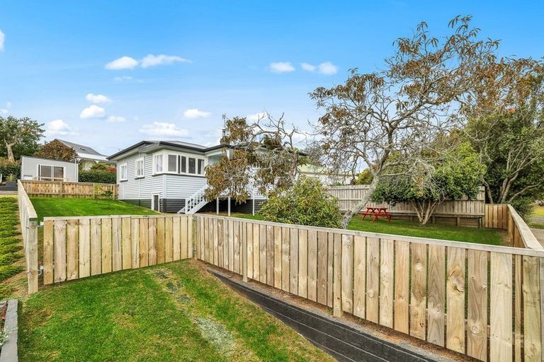Photo of property in 137 Collins Avenue, Te Awamutu, 3800