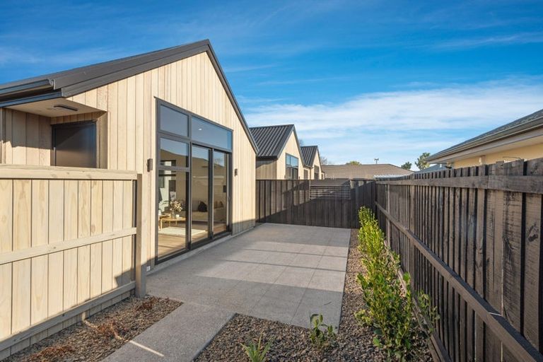 Photo of property in 3 Tavendale Place, St Albans, Christchurch, 8052