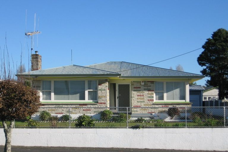 Photo of property in 12 Rifle Range Road, Dinsdale, Hamilton, 3204