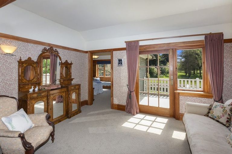 Photo of property in Racecourse Hill Homestead, 3979 West Coast Road, Darfield, 7571