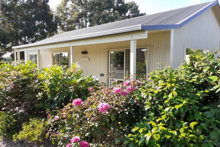Photo of property in 26 Gorge Road, Waimate, 7924