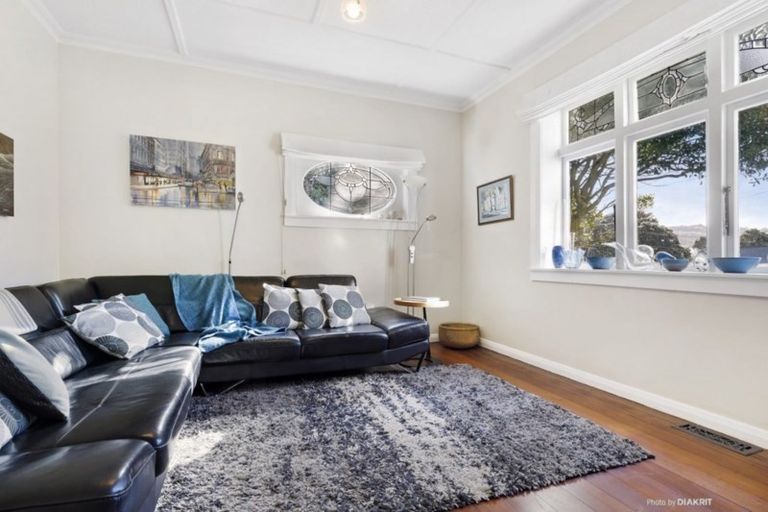 Photo of property in 181 Melbourne Road, Island Bay, Wellington, 6023