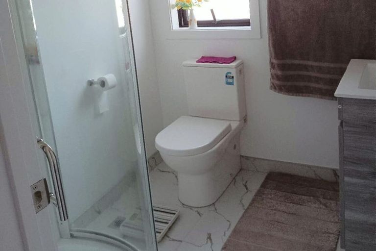 Photo of property in 16 Inverness Avenue, Hamilton East, Hamilton, 3216