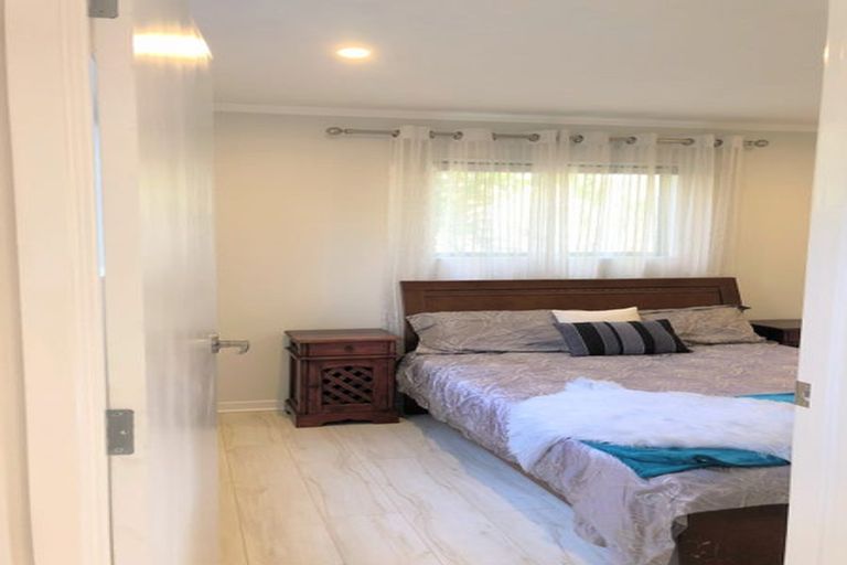 Photo of property in 100 Windmill Drive, Wainui, Silverdale, 0992