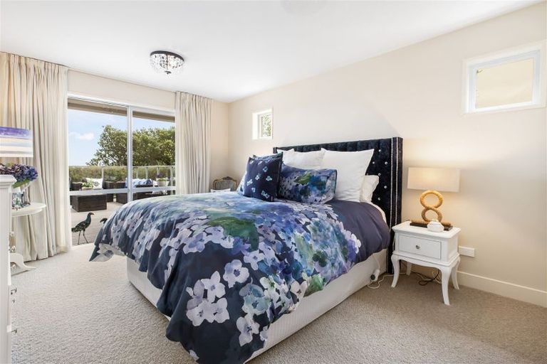 Photo of property in 8a Macmillan Avenue, Cashmere, Christchurch, 8022