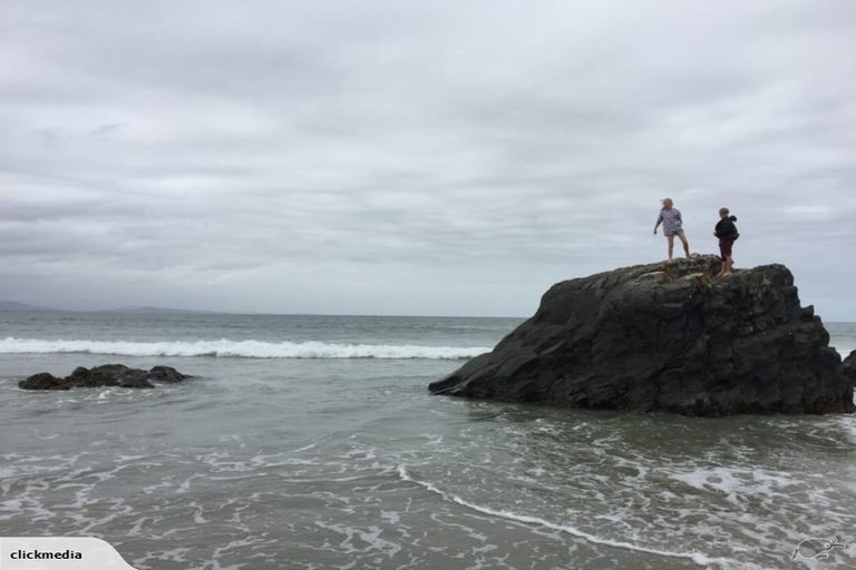 Photo of property in 4 Driver Street, Long Beach, Port Chalmers, 9081