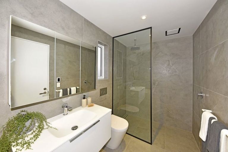 Photo of property in 85 Longhurst Terrace, Cashmere, Christchurch, 8022