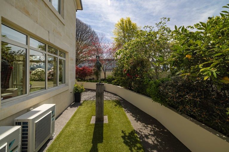 Photo of property in 19 Stirling Street, Merivale, Christchurch, 8014