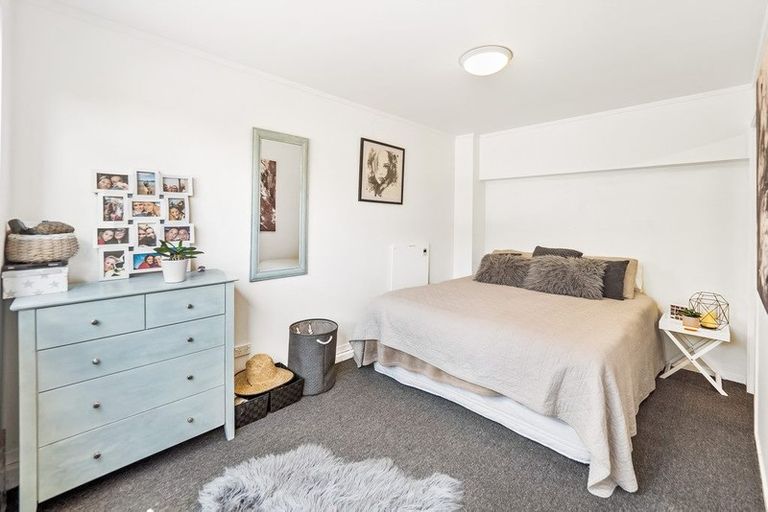 Photo of property in 45 Marendellas Drive, Bucklands Beach, Auckland, 2014