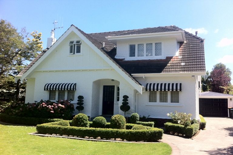 Photo of property in 295 College Street, West End, Palmerston North, 4410
