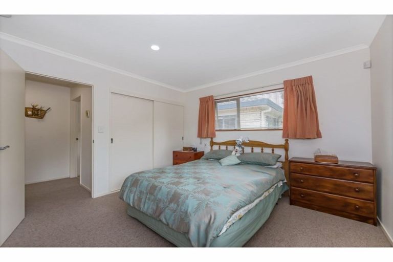 Photo of property in 47 Red Hibiscus Road, Stanmore Bay, Whangaparaoa, 0932