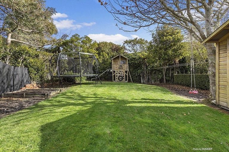 Photo of property in 85 Nottingham Street, Karori, Wellington, 6012