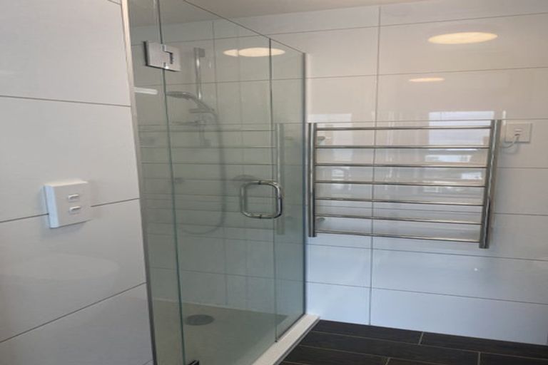 Photo of property in Frame Apartments, 904/111 Molesworth Street, Thorndon, Wellington, 6011