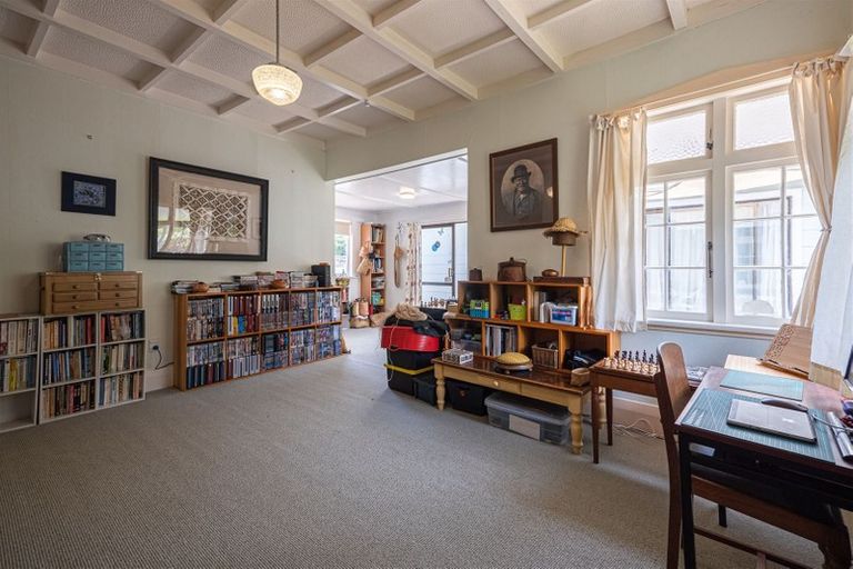 Photo of property in 35 Florance Avenue, Russell, 0272