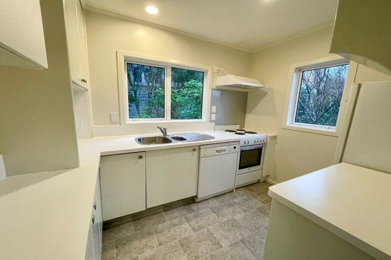 Photo of property in 87 Sefton Street, Wadestown, Wellington, 6012