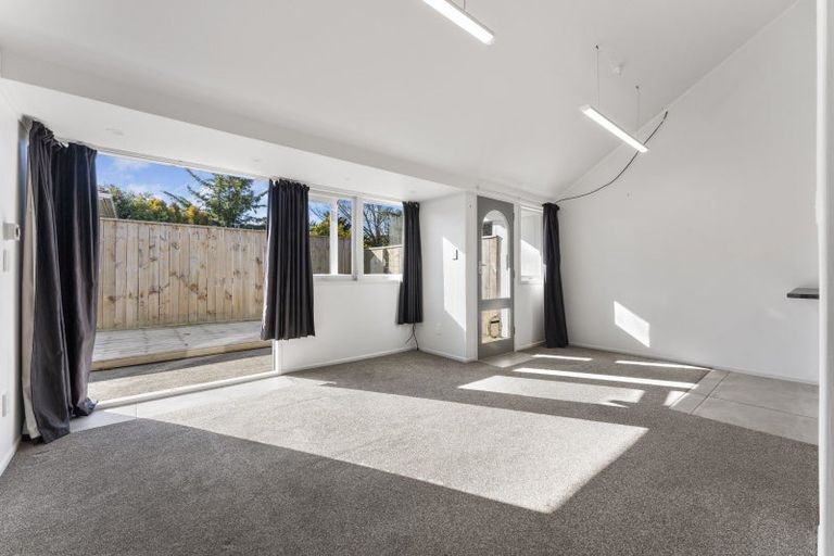 Photo of property in 2/8 Parker Avenue, Levin, 5510