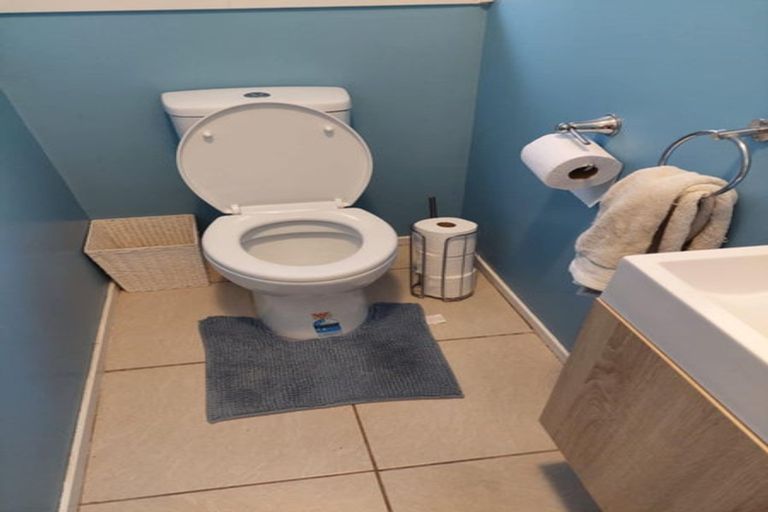 Photo of property in 27 Glen Terrace, Te Puke, 3119