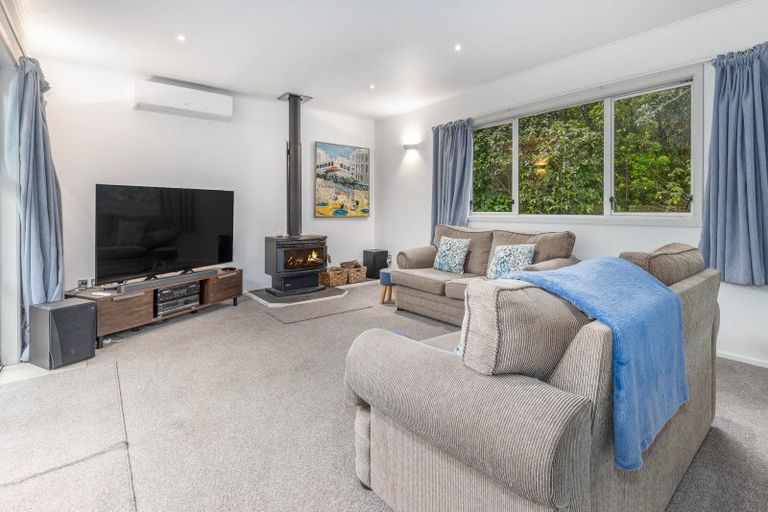 Photo of property in 18 Elizabeth Street, Pukerua Bay, 5026
