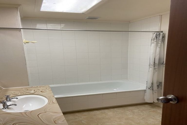 Photo of property in 9/23 Riverbend Road, Onekawa, Napier, 4110