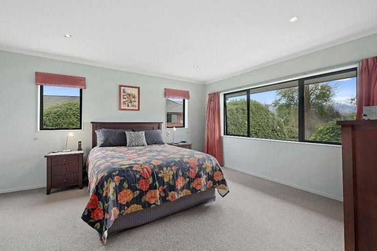 Photo of property in 5 Roberts Drive, Cromwell, 9310
