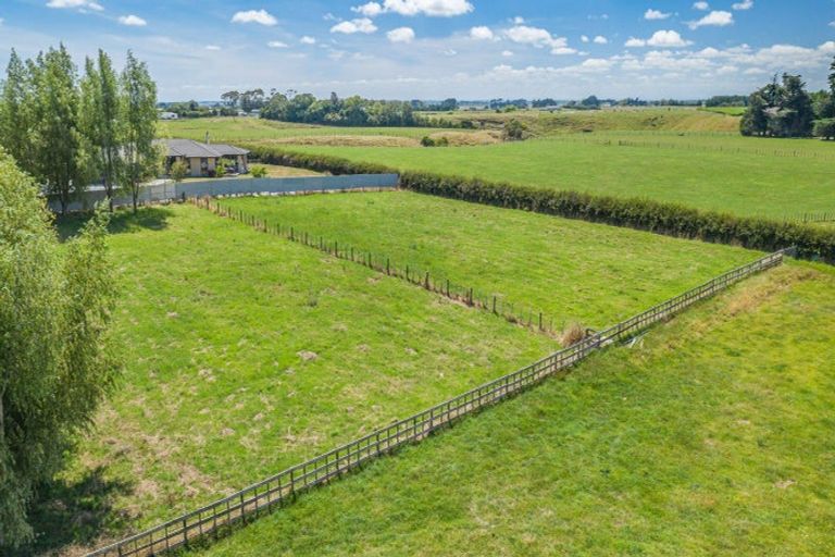 Photo of property in 229 Koputaroa Road, Koputaroa, Levin, 5575