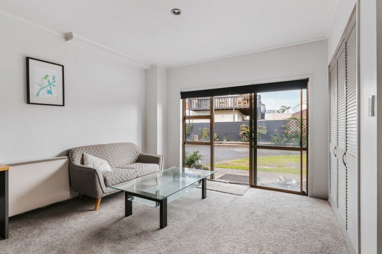 Photo of property in 44b Oceanbeach Road, Mount Maunganui, 3116