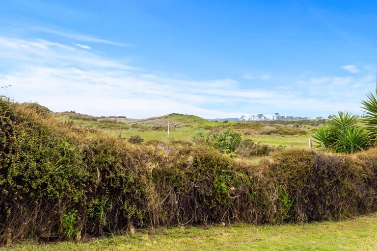 Photo of property in 6b Marjorie Lane, Papamoa Beach, Papamoa, 3118