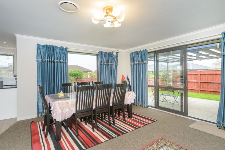 Photo of property in 55 Liberty Grove, Kelvin Grove, Palmerston North, 4414