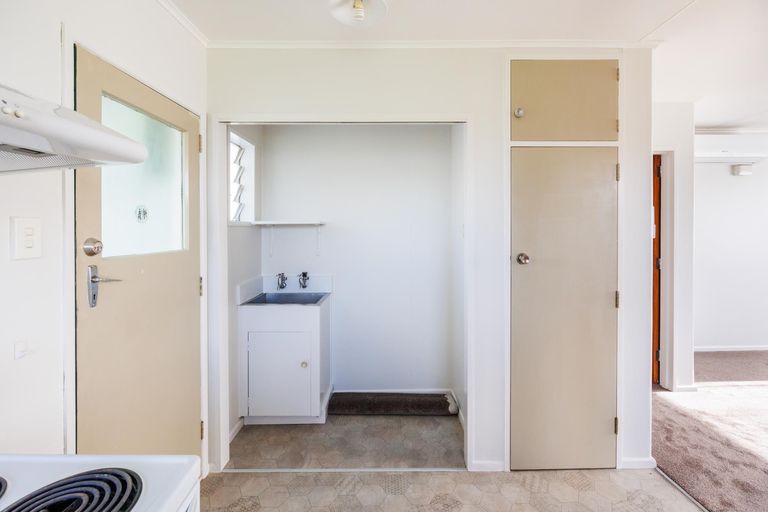 Photo of property in 101 Shamrock Street, Takaro, Palmerston North, 4412