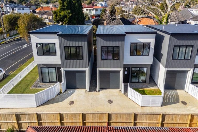 Photo of property in 39b Huia Road, Papatoetoe, Auckland, 2025