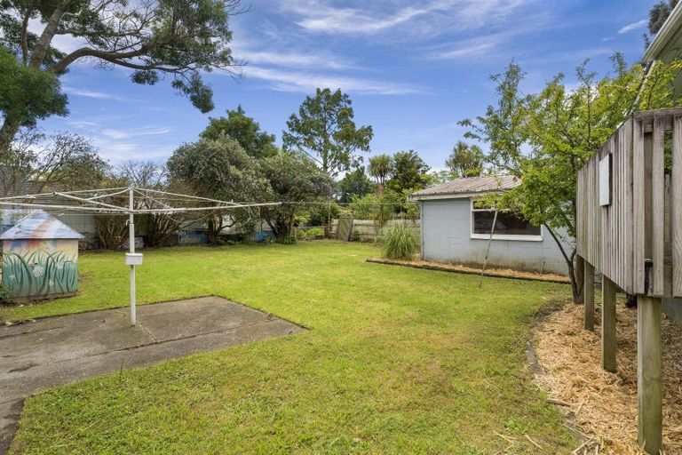 Photo of property in 5 Awatea Avenue, Paraparaumu, 5032