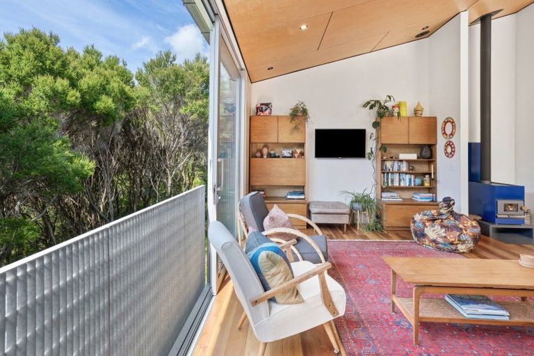 Photo of property in 3 Bush Point Road, Kerikeri, 0294