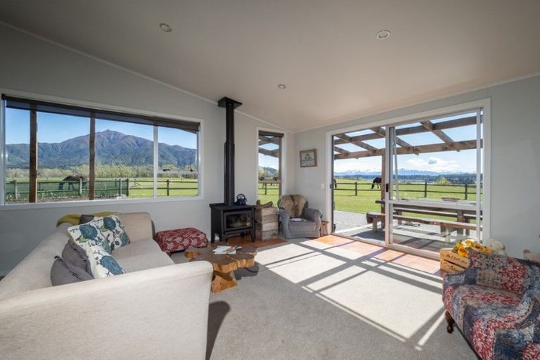 Photo of property in 105 Dennistoun Road, Peel Forest, Geraldine, 7992