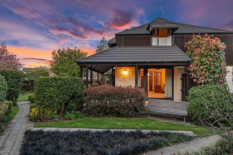 Photo of property in 54a Greers Road, Burnside, Christchurch, 8041