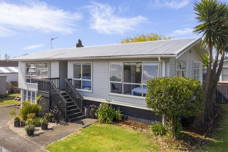 Photo of property in 52 Kirkbride Road, Mangere, Auckland, 2022
