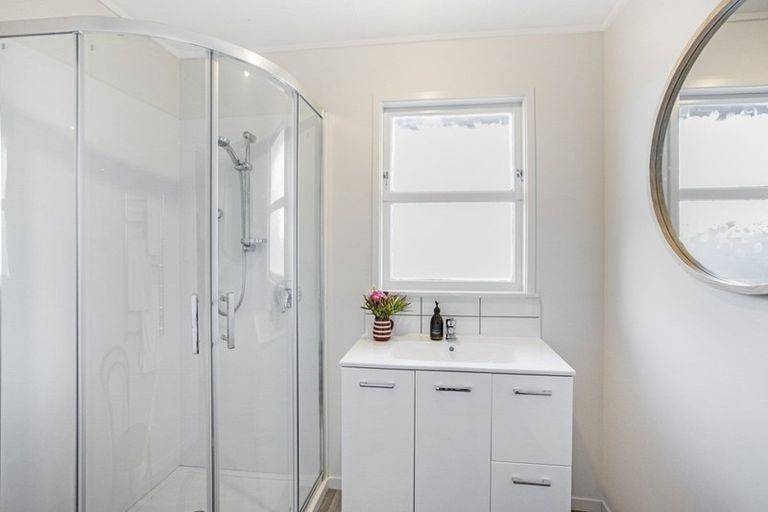 Photo of property in 2/507 Burnett Street, Mahora, Hastings, 4120