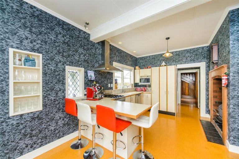 Photo of property in 27 High Street, Bulls, 4818